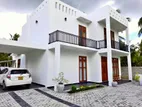 Luxury Box Model 2 Storied House in Kurunegala Kurunagala
