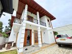 Luxury Brand-New 2 Story House for Sale in Makandana Piliyandala