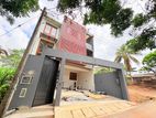 Luxury Brand New House for Sale in Thalawathugoda