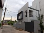 Luxury Brand New House in Ratmalana