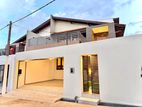 Luxury Brand New Two-Storey House for Sale – Battaramulla