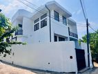 Luxury Family Home – Thalawathugoda