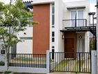 Luxury Furnished house rent in Kahathuduwa