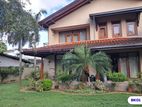 Luxury Garden Residence in Battaramulla