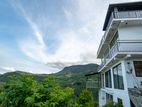Luxury Hotel with Magnificent View of Knuckles Mountains Kandy