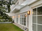 Luxury House Facing paddy field For Rent In Kotte - 3812U