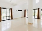 Luxury House for immediate Sale in Piliyandala - EH439