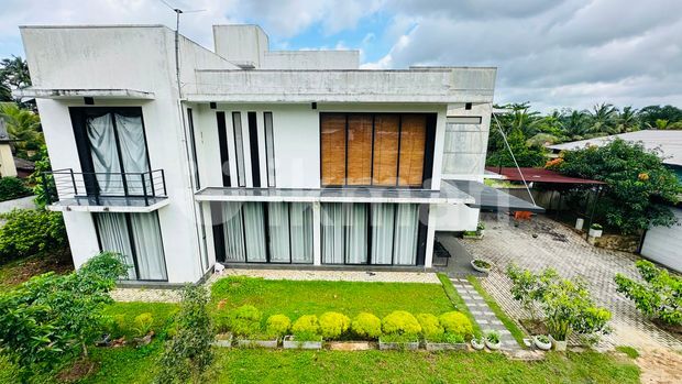Luxury house for Rent at Homagama (EM039PK), Colombo