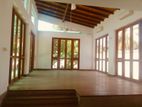 Luxury House for Rent in - Bataramulla EH297