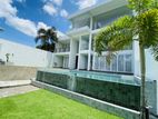 Luxury House for Rent in Battaramulla