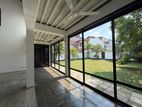 Luxury House For Rent In Castle Street, Colombo 08 - 2977U