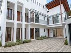 Luxury House for Rent in Colombo 05