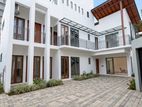 Luxury House for Rent in Colombo 05