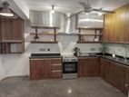 Luxury House For Rent in Colombo 5 - EH434