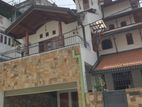 Luxury House for Rent in Colombo 8