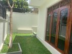 Luxury House for Rent in Ethul kotte [ 1675C ]