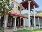 Luxury house for rent in Hapugala