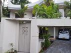 Luxury House For Rent In Kandawatta Road Battaramulla - 3602U