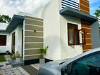 Luxury House for Rent in Negombo Area Katuwapitiya