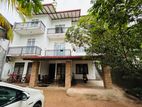 Luxury House for Rent in Pelawatta