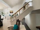 Luxury - House For Rent in Poorwarama Mw, Colombo 5 EH434