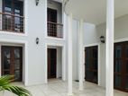 Luxury House for Rent in Sulaiman Terrace Colombo 05