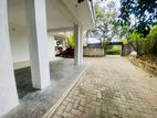 Luxury House for Rent in Thalawathugoda