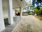 Luxury House for Rent in Thalawathugoda