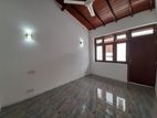 Luxury House For Rent In Wijerama Mawatha, Colombo 07 - 1087u