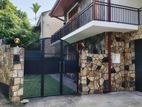 Luxury House for Rent Off Highlevel Road Nugegoda [ 2098 C ]