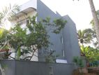 Luxury House For sale Ahurugiriya