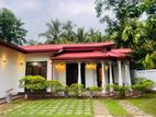 Luxury House for Sale Aluthmalkaduwawa