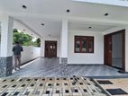 luxury house for sale athurugiriya