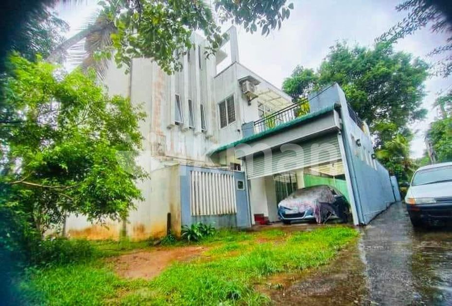Luxury House for Sale Battaramulla Akuregoda ikman