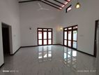 Luxury House for Sale in Athurugiriya