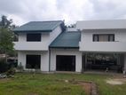 Luxury House for Sale in Athurugiriya