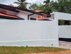 Luxury House for Sale in Athurugiriya Galwarusawa Road