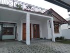 Luxury House For Sale In Bandaragama Town