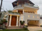 Luxury House for Sale in Battaramulla – PDH371