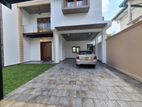 Luxury House for Sale in Boralesgamuwa