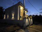 Luxury House For Sale in Diyagama