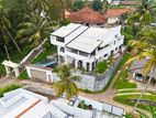 Luxury House for Sale in Galle