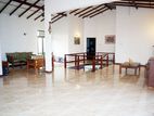 Luxury House for Sale in Hokandara