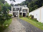 Luxury house for Sale in Kandy (SSPH-294)