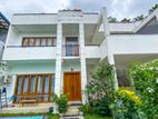 Luxury house for sale in Kandy (TPS2303)