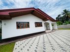 LUXURY HOUSE FOR SALE IN KIRIBATHGODA