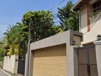 luxury House for sale in kohuwala