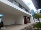 Luxury House for Sale in Kottawa City Limit