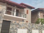 Luxury House for Sale in Kottawa