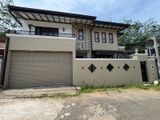 Luxury House For Sale in Madulawa Homagama With Furniture